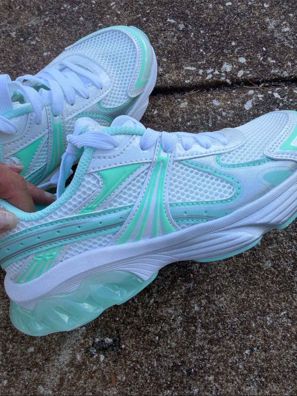 Avia Women's White and Mint Green Sneakers. Size 6.5 Women’s NEW - Picture 7 of 9